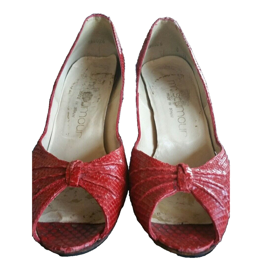 VINTAGE 1950's Stuart Weitzman for Mr. Seymour Snakeskin Pumps Peep toe 7.5